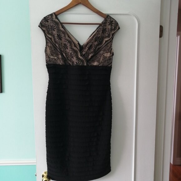 Signature Lana Cocktail Dress Black SZ 10 - Picture 7 of 8